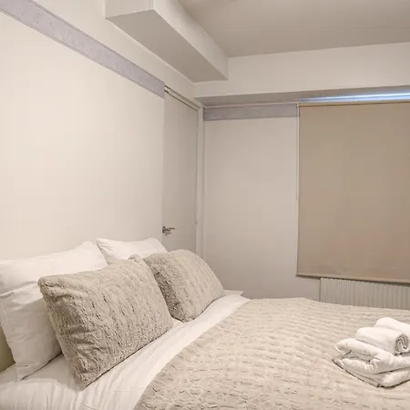 Arctic Family By Booklapland *